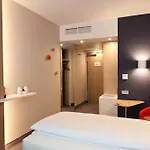 فندق Express - By Ihg غوبينغِن