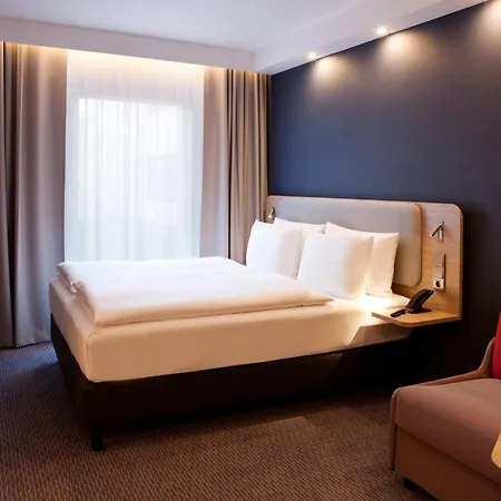 Express - By Ihg